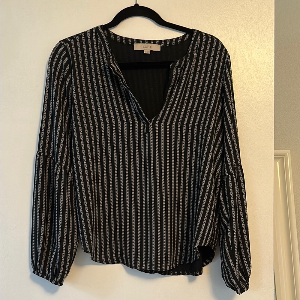LOFT women’s striped blouse XS